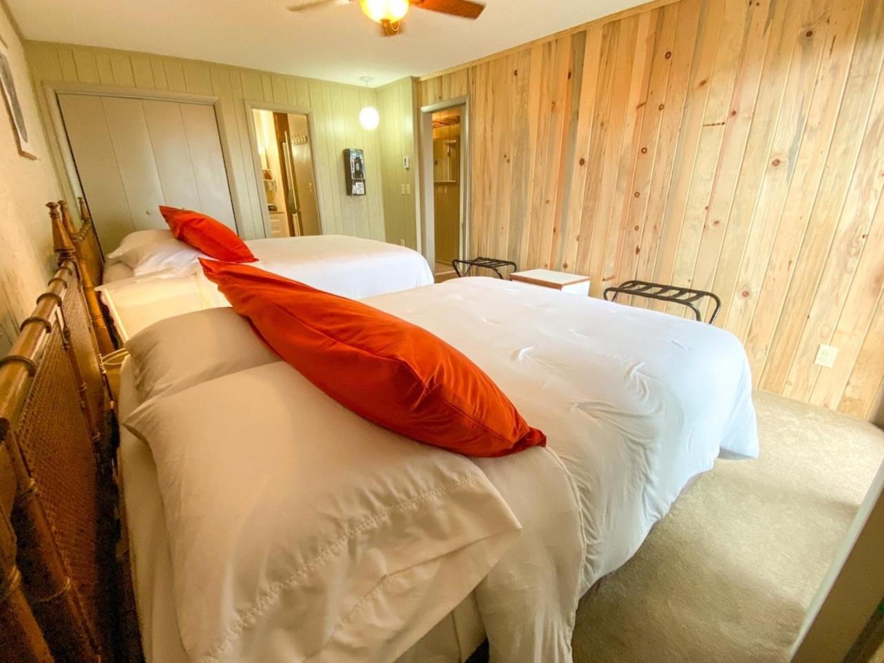 Cozy Retreat Just Minutes From Beech Mountainヴィラ エクステリア 写真